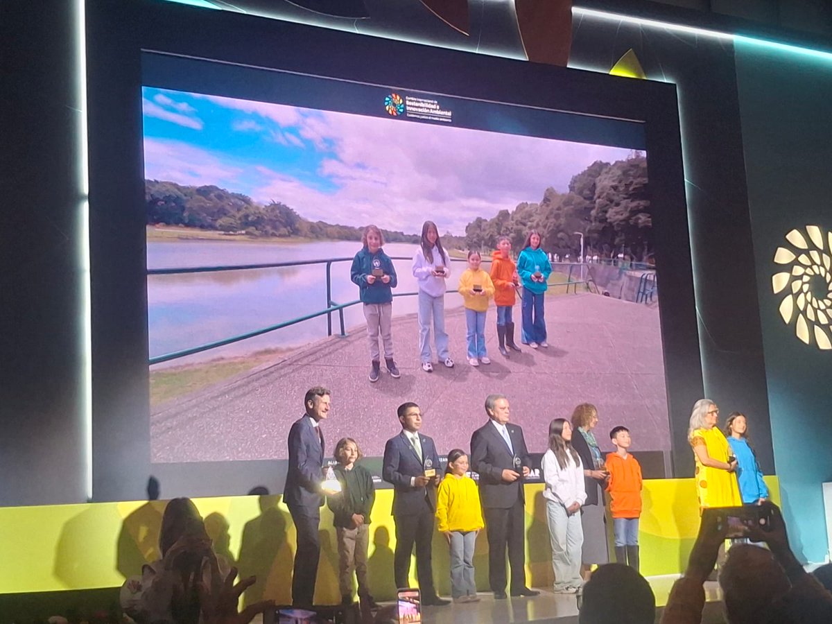 <a href="/Acoltes/">ACOLTÉS</a> presente en la VITRITUR 2025 en el marco de la Cumbre Internacional de Sostenibilidad e Innovación Ambiental con su asociada Coinvertur-TuBus, posicionando al Transporte Especial y resaltando su compromiso con la sostenibilidad y la transformación digital del sector.