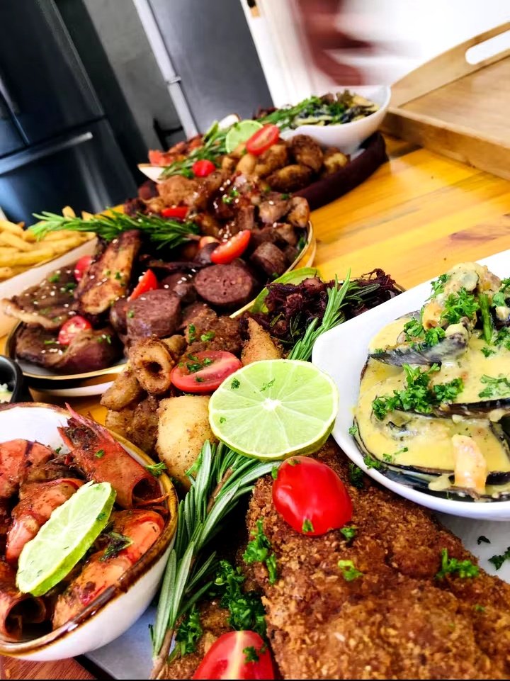 kat_teatea's tweet photo. An array of colours🧑‍🍳❤️
#letsindulge
#dijo
#cheflife https://t.co/8bTNtlwL7Z
