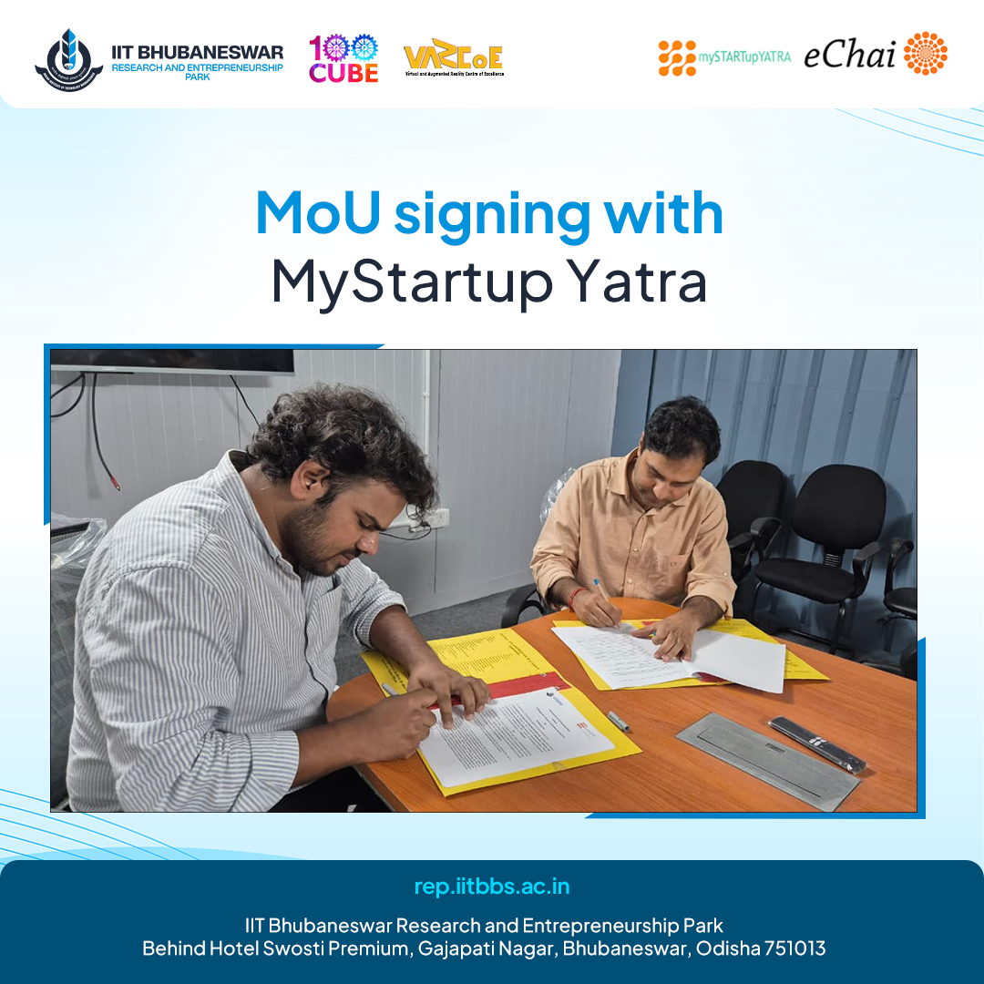 IITBBSRREP's tweet image. On 6 Sept, @IITBBSRREP , with @mystartupyatra  &amp;amp; @eChaiVentures , hosted The Startup Roundtable 🚀
🔹 Startup visits
🔹 MoU signed
🔹 Open forum with founders
A day of collaboration &amp;amp; innovation!
#IITREP #StartupRoundtable