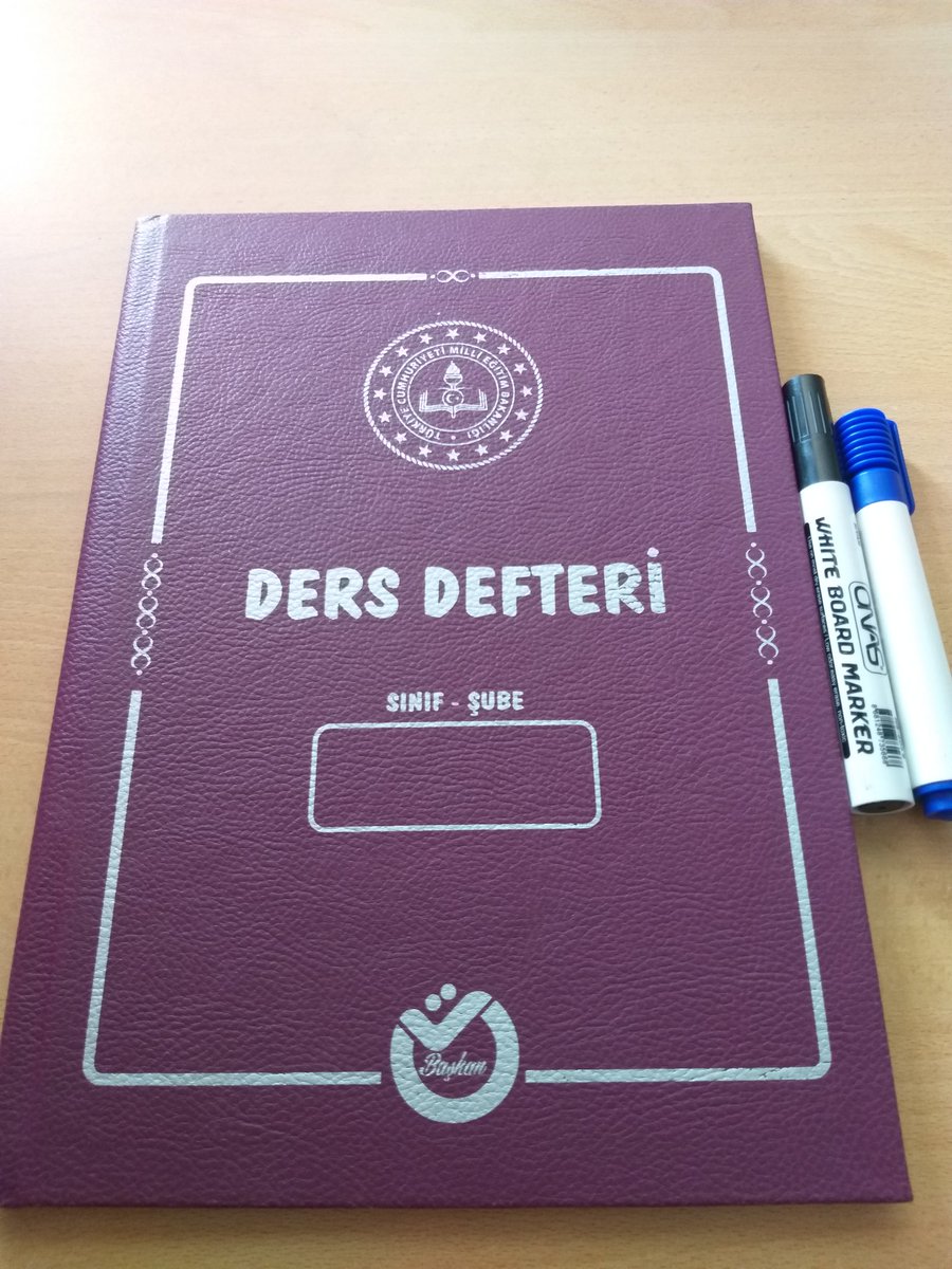 Sınıf defterimin rengi her sabah beni mutlu edecek.