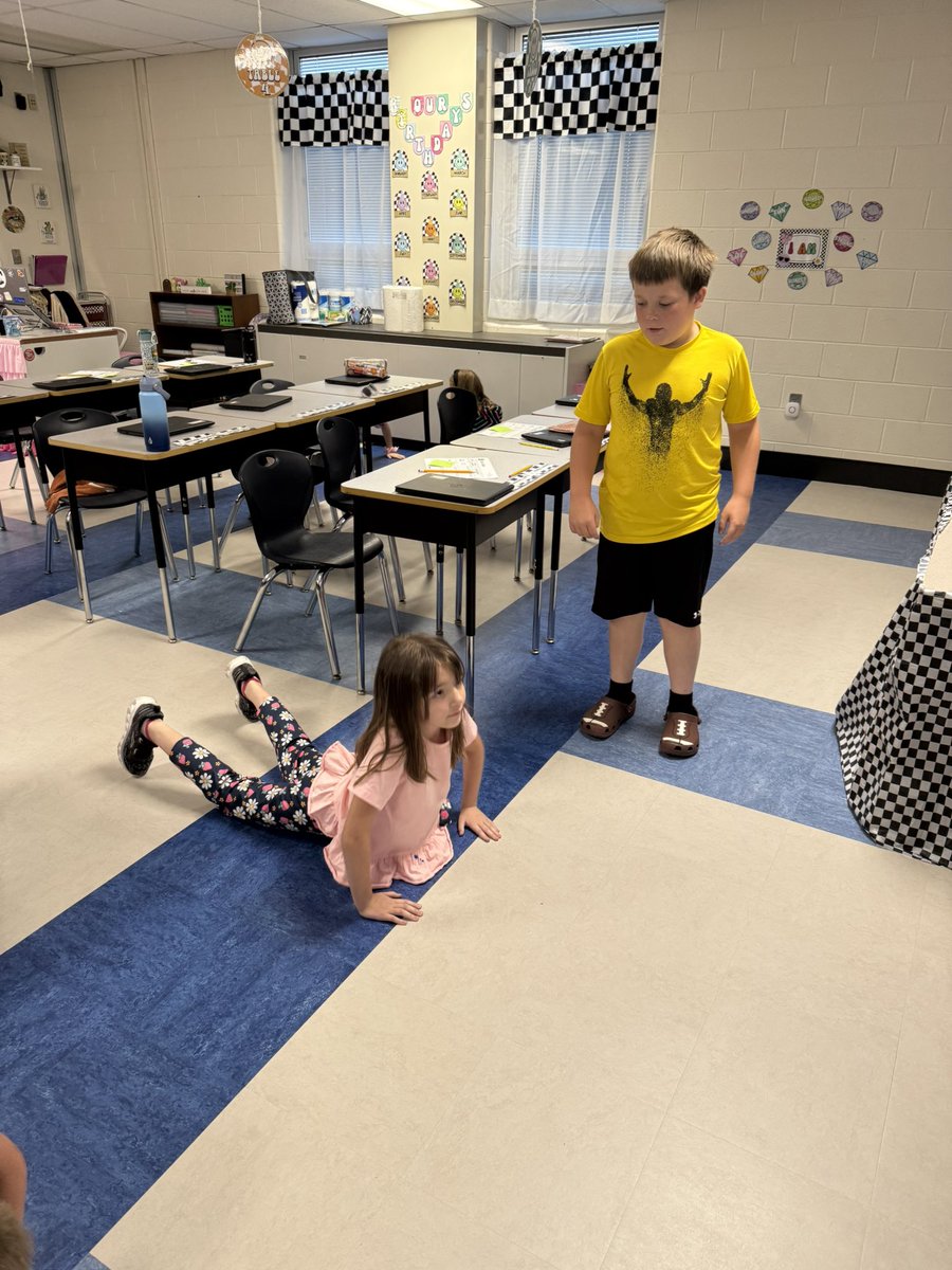 Mariah Armstrong tweet media