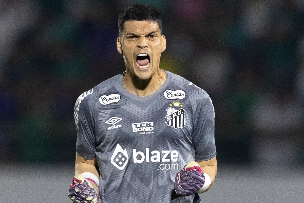mengaoweb_'s tweet photo. Após #Santos ter recusado a proposta de €7MM do #Flamengo pelo #GabrielBrazão, diretor executivo #AlexandreMattos disse que nenhum atleta é inegociável, #Flamengo estudo ir fazer nova investida em janeiro.
Apuração @mengaoweb_ com @MarcoMampreso https://t.co/P1klKxgqGM