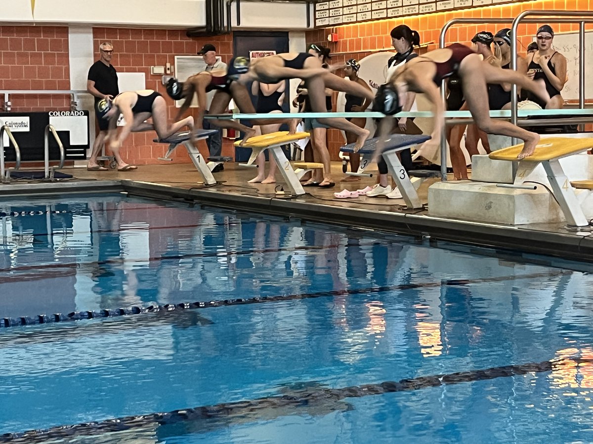 The BBI Girls Swim Team kicked off the season with a competitive game, showing great effort in a hard-fought 96-76 loss to Weston. The team's strong performance has us optimistic about an amazing season ahead! Our Field Hockey (6-0) and Boys Soccer (3-0) enjoyed big shutout wins!