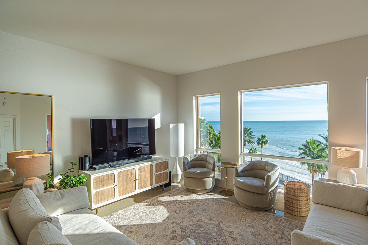 Gulf Coast Getaways tweet media