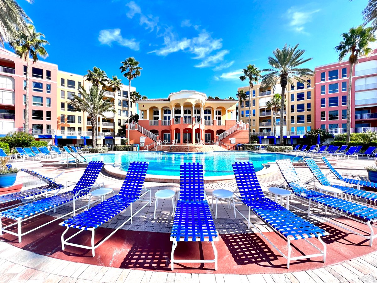 Gulf Coast Getaways tweet media
