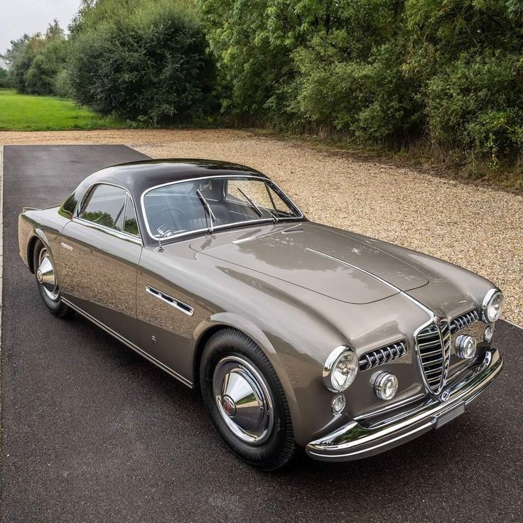ItaliAuto's tweet photo. 1950 #AlfaRomeo  🇮🇹  6C 2500 SS Supergioiello by Ghia https://t.co/HXoI1cZ1LL