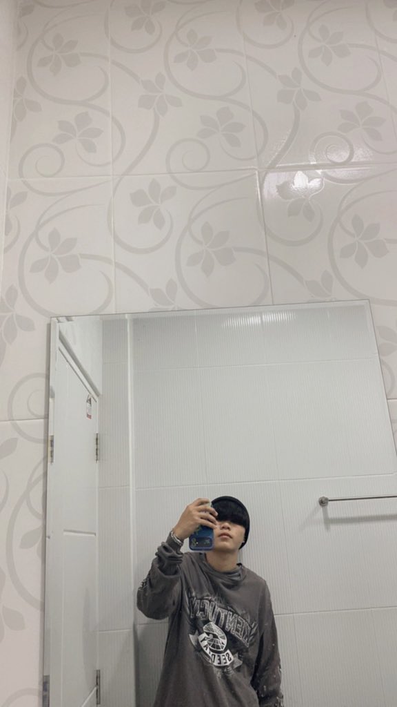 ลูฟี่ tweet media