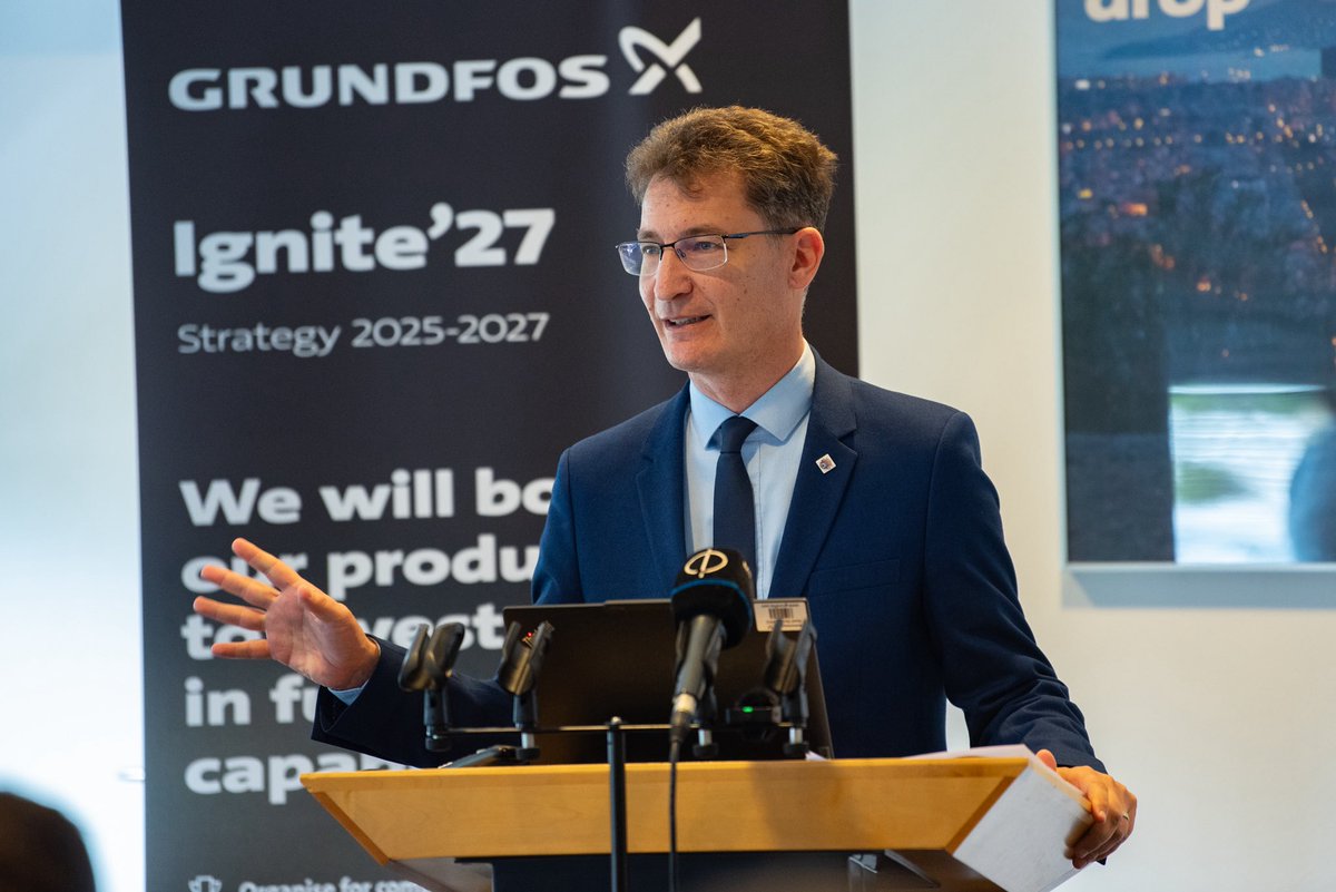 cserpalkovics's tweet photo. Több éves kutatási és fejlesztési program zárult a Grundfos fehérvári gyáregységében. A projekt eredményeit, innovációit Magyar Levente miniszterhelyettes úrral és Vargha Tamás barátommal, Fehérvár országgyűlési képviselőjével közösen értékelhettük, megköszönve a Grundfos dolgozóinak és a projektben résztvevőknek a városunkat, hazánkat is gyarapító munkát!