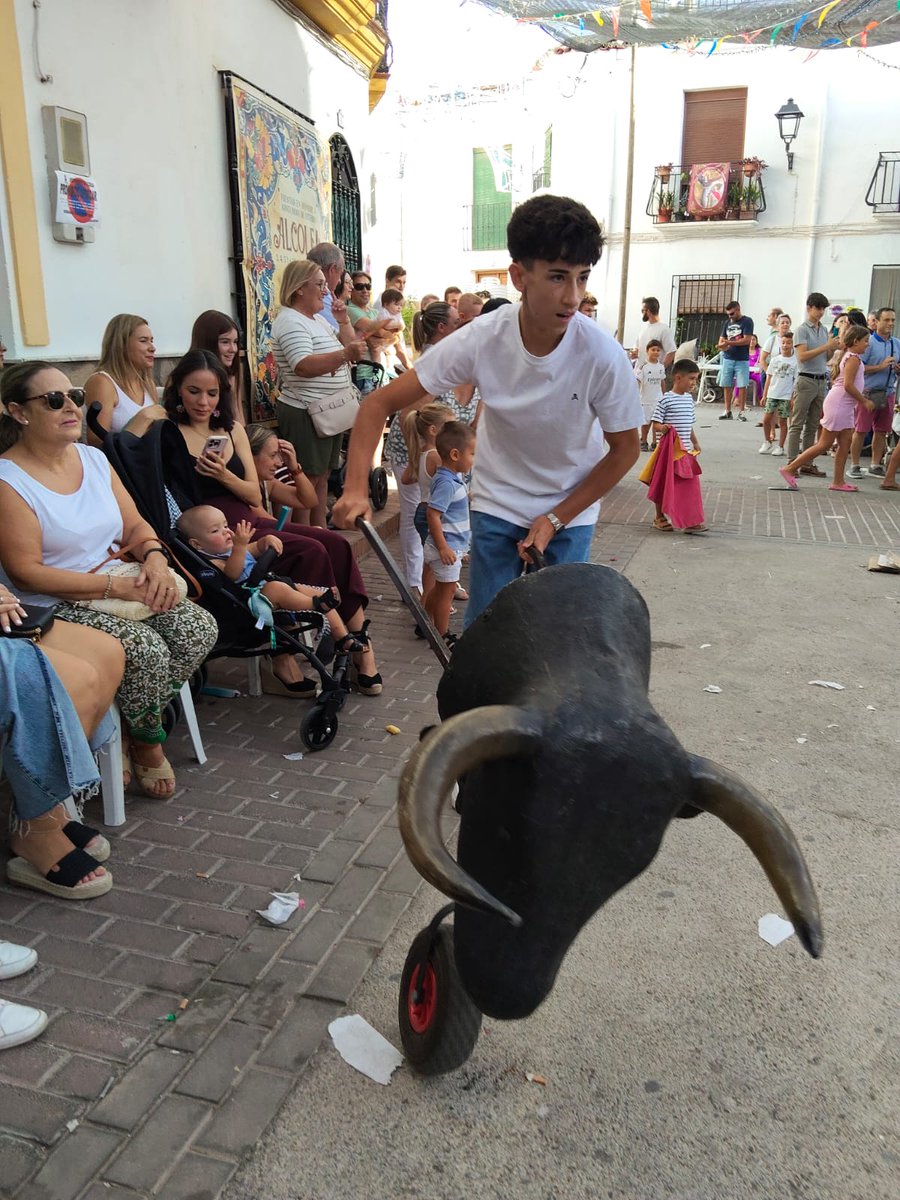 Alcolea disfrutando de los Talleres de Tauromaquia 
Lo pasamos genial con muchos y muchas niños y niñas...

05/09/2025.

<a href="/dipalme_almeria/">Diputación Almería</a>
<a href="/taurinalmeria/">Esc. Municipal Taurina Almería</a>
<a href="/ftorodelidia/">Fundación Toro Lidia</a>