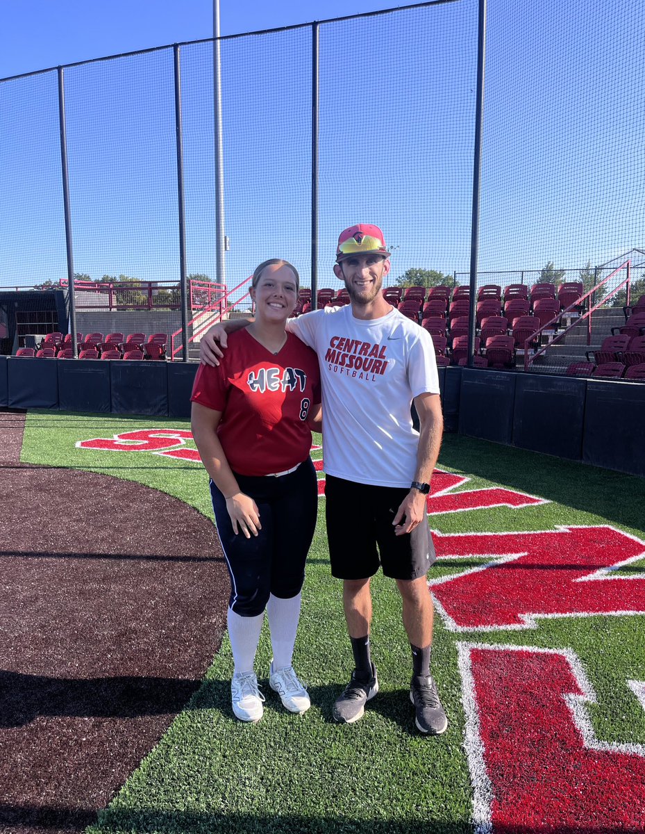 Many thanks to the coaches and players for hosting a great camp <a href="/UCMJensSoftball/">Jennies Softball</a> . I enjoyed learning new drills and the chance to improve my game. The new field is beautiful! <a href="/PunzAnderson/">Susan (Punzo) Anderson</a> <a href="/EilertJeremy/">Jeremy Eilert</a> <a href="/stlheatzimmer/">StL Heat 07/08 Gold - Zimmer</a> <a href="/WHSBlueJaysSB/">Washington Blue Jays Softball</a>