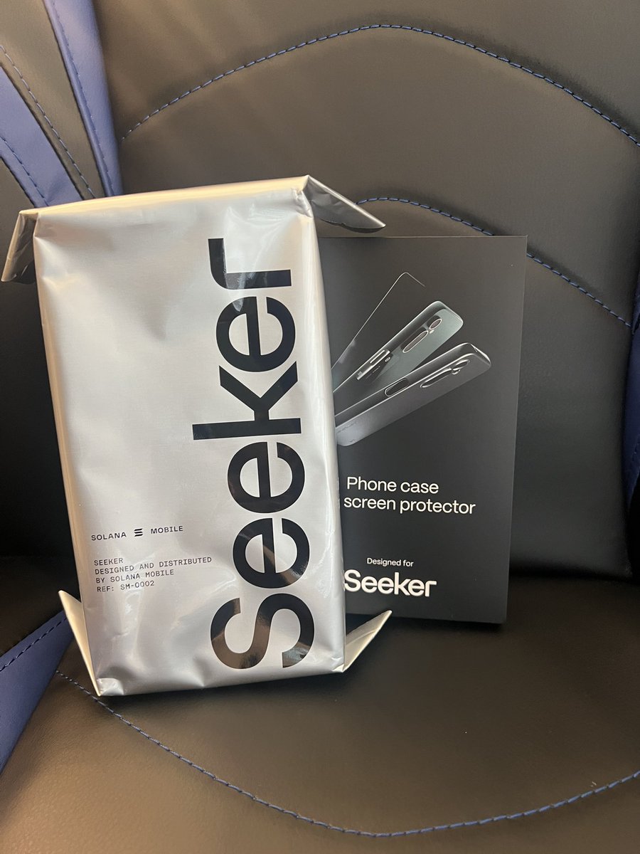 FedEx man came in clutch with my Solana Seeker today. Finally! Seeker season starts now!!! 😎