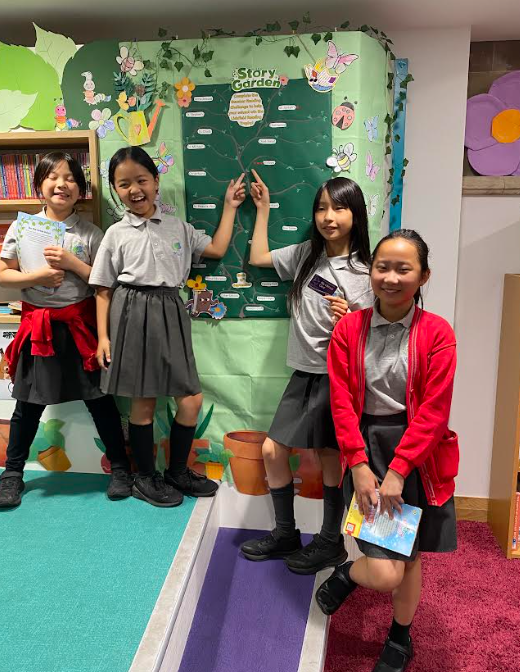 Willows_Primary's tweet photo. These girls were the amongst the first children to complete the Summer Reading Challenge at our local library. Mrs Lewis will ensure that these girls get the first bounce at the 'Willows' Bounceathon', just for them being so studious! #yougogirls #lovelearning https://t.co/BJ6hfb6BlS