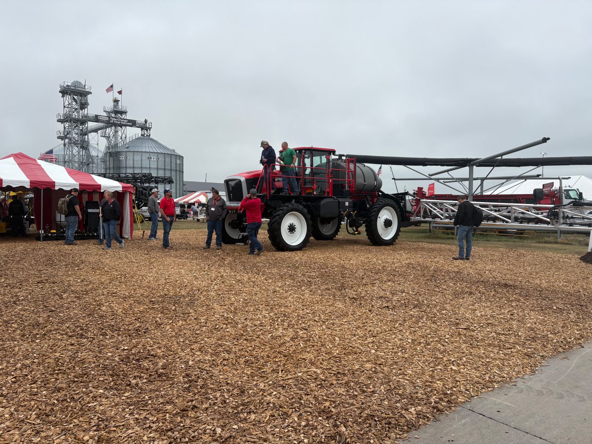 Husker Harvest Days begins today in Grand Island, NE!

Don’t miss your chance to visit the Apache Sprayer booth (#1052) today through September 11th.  We hope to see you this week!

#ApacheSprayers