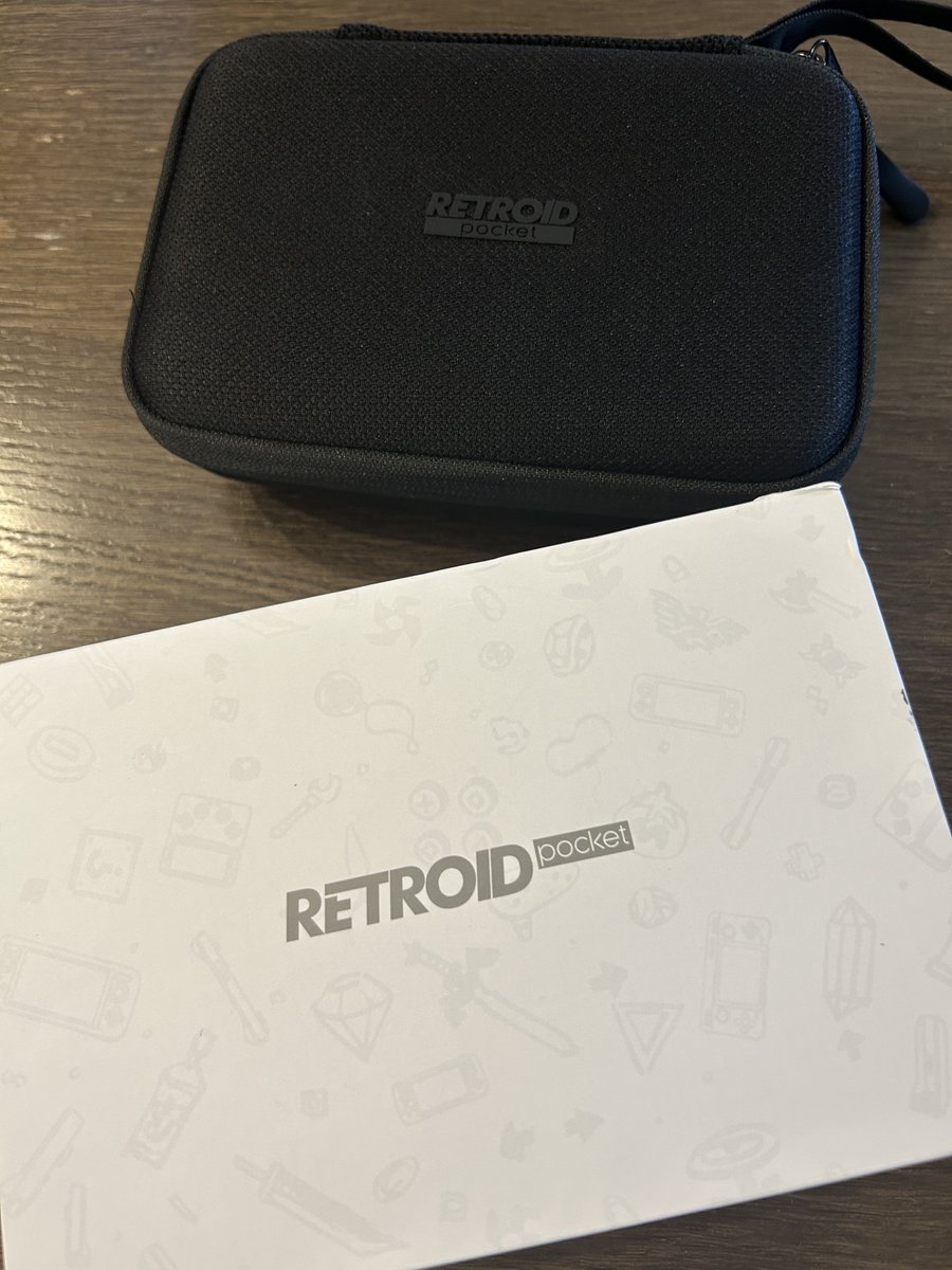 LTDG_podcast's tweet photo. Tiens ! Mais qu’est ce donc ? 🤩
#RetroidPocket https://t.co/hU8QeFSQqj