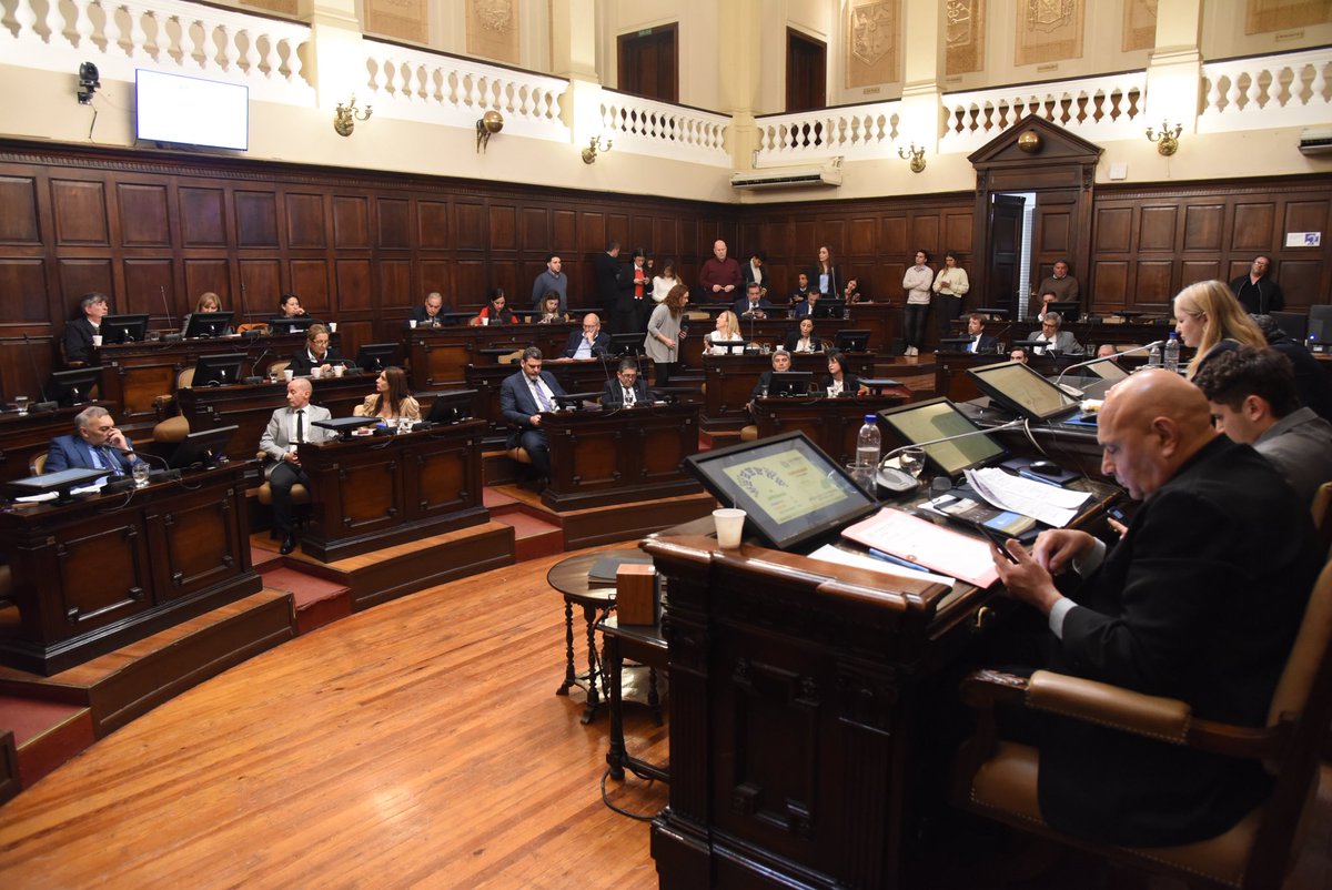 Acceder a la Justicia no puede demorar meses. Con la reforma del art. 96 del Código Procesal Civil, el Beneficio de Litigar sin Gastos se resuelve en 1 minuto y de forma digital. Menos burocracia, más igualdad.
#Mendoza #Justicia #Modernización