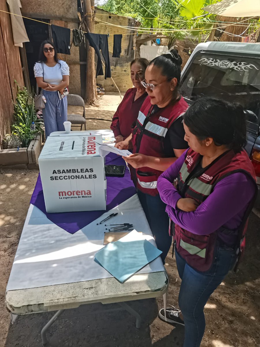#MorenaArrasa

🇲🇽❤️ Gracias a quienes participan en este gran movimiento, ver a nuestra militancia comprometerse con su comunidad es realmente conmovedor.

🔴 Juntos vamos a lograr la meta de tener #ComitésMorena en las más de 71 mil Secciones Electorales del país