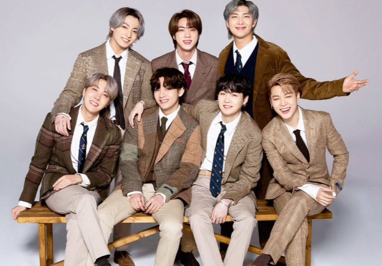 #BTSUrMyLight
When I lost my older sister, younger sister, mom and grandma all in a very short time - you were there showing me the light through a very dark tunnel.  I will forever Thank you 🥰