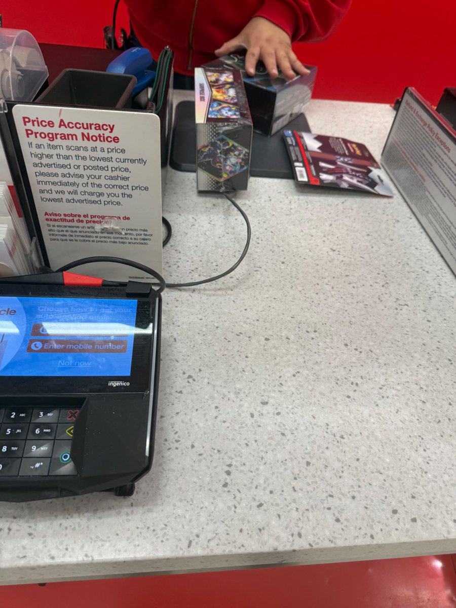 Haunting_Gengar_art tweet media