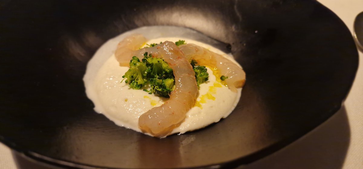 carmenartola's tweet image. Gran celebración del décimo aniversario de @gofiomadrid con la compañía de Dani Carnero en la cocina y un montón de amigos. Por muchas así!!!