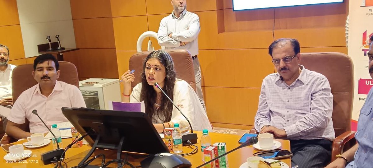 DM NOIDA Gautam Buddha Nagar tweet media