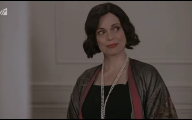 #grandhotel
  Αν κάποιος δεν έχει δει τη σειρά και δει μόνο αυτά τα βλέμματα, το τελευταίο που θα σκεφτεί είναι ότι πρόκειται για γαμπρό- πεθερά! 🤭