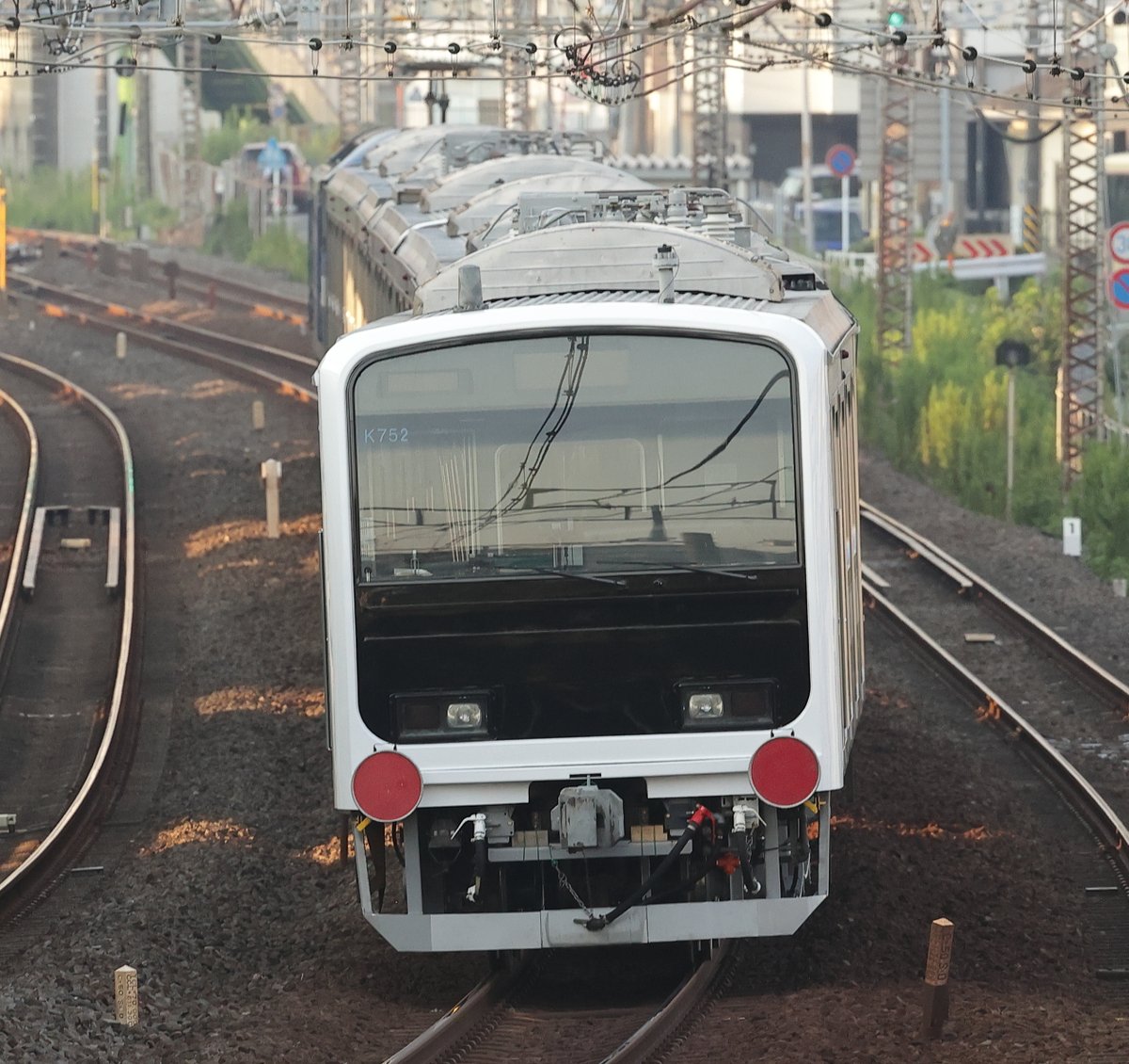 2025/9/10
8863レ  桃🍑+E501系(JR九州譲渡甲種)
久々の朝練でした
走る走る～俺た～ち♪既に”走るんです”の倍は走ってませんか？🤔
Ｓ様いつも情報ありがとうございます。
