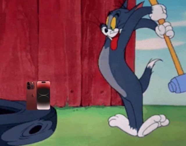 Iphone 17 is out 

Youtuber in 2 days :