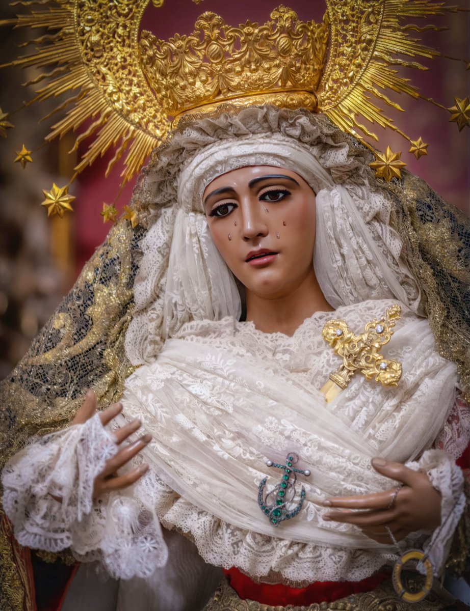 La Esperanza 
#EsperanzaDeTriana #LaMisionDeLaEsperanza