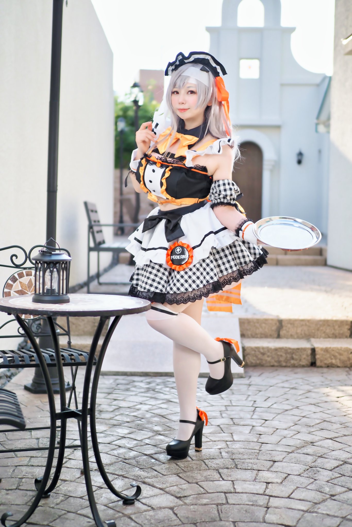 勝利の女神 NIKKE×and GALLERYコラボカフェ モダニア　コスプレ 勝利の女神:NIKKE GALLERYコラボカフェ モダニア カフェ店員衣装
