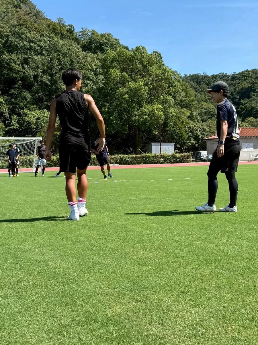 7_cpkobe's tweet photo. 日本選手権まで一ヶ月を切りました！！
チーム作り最終盤です！！

大会告知があまりされてないようなので📢
👇️
第23回CPサッカー全日本選手権大会
日時　10/4(土)-5(日)
会場　長良川球技メドウ(岐阜)

今年は10月でも暑い予感😂

#CPサッカー
#脳性麻痺サッカー
#障がい者サッカー https://t.co/MlkHdV8fQM