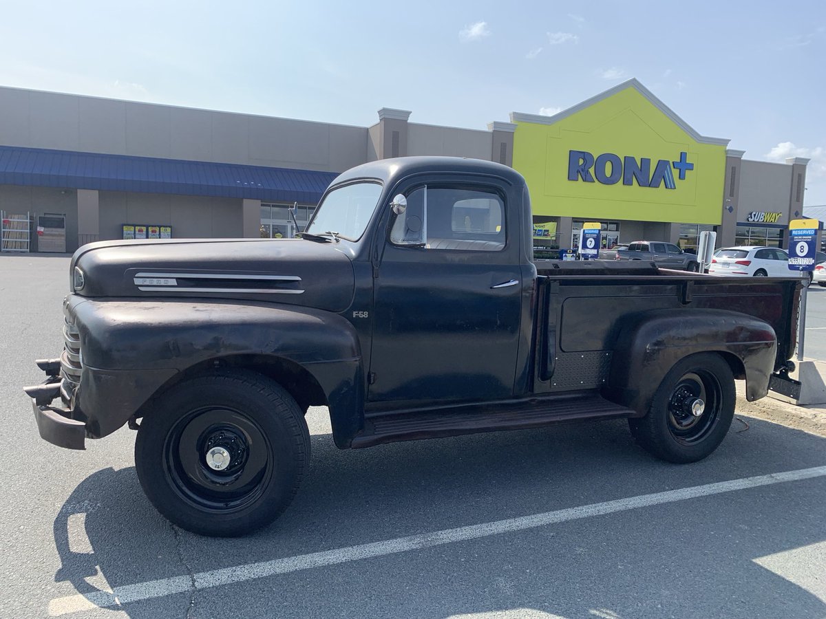 DavidCropp's tweet image. When you got to get DIY supplies it’s compulsory to take a truck. Alright the stuff fitted in my pocket, but you still got to take the truck.