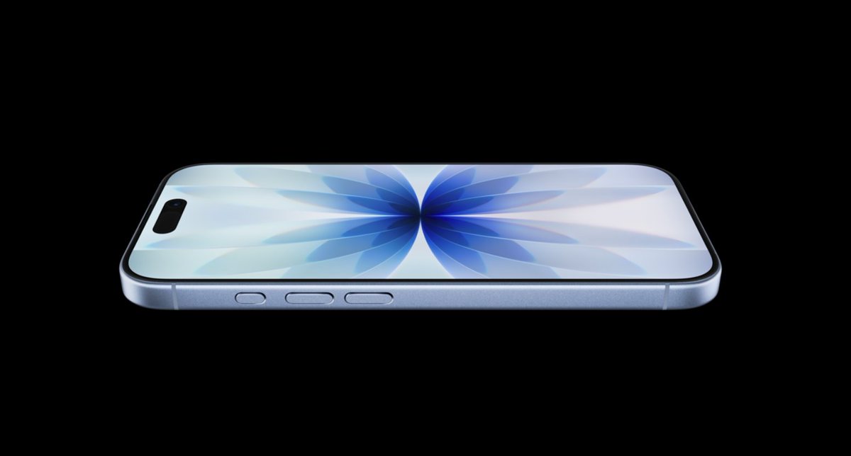 Mashable tweet media