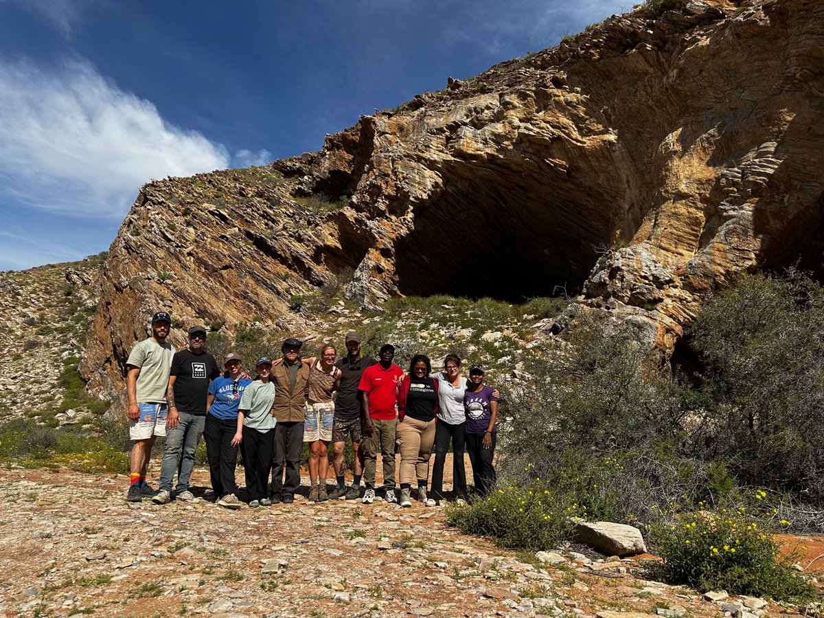 Super successful excavation season digging Pleistocene deposits at Spitzkloof B in the southern Namib Desert (South Africa). Preservation improved with depth and we had the most amazing team!
<a href="/UMichResearch/">Michigan Research</a> <a href="/UTSCAnthroDept/">UTSC Anthropology</a> <a href="/FLINArchaeology/">Flinders Archaeology</a> <a href="/MySPU/">Sol Plaatje Univ.</a> AMEMSA.org