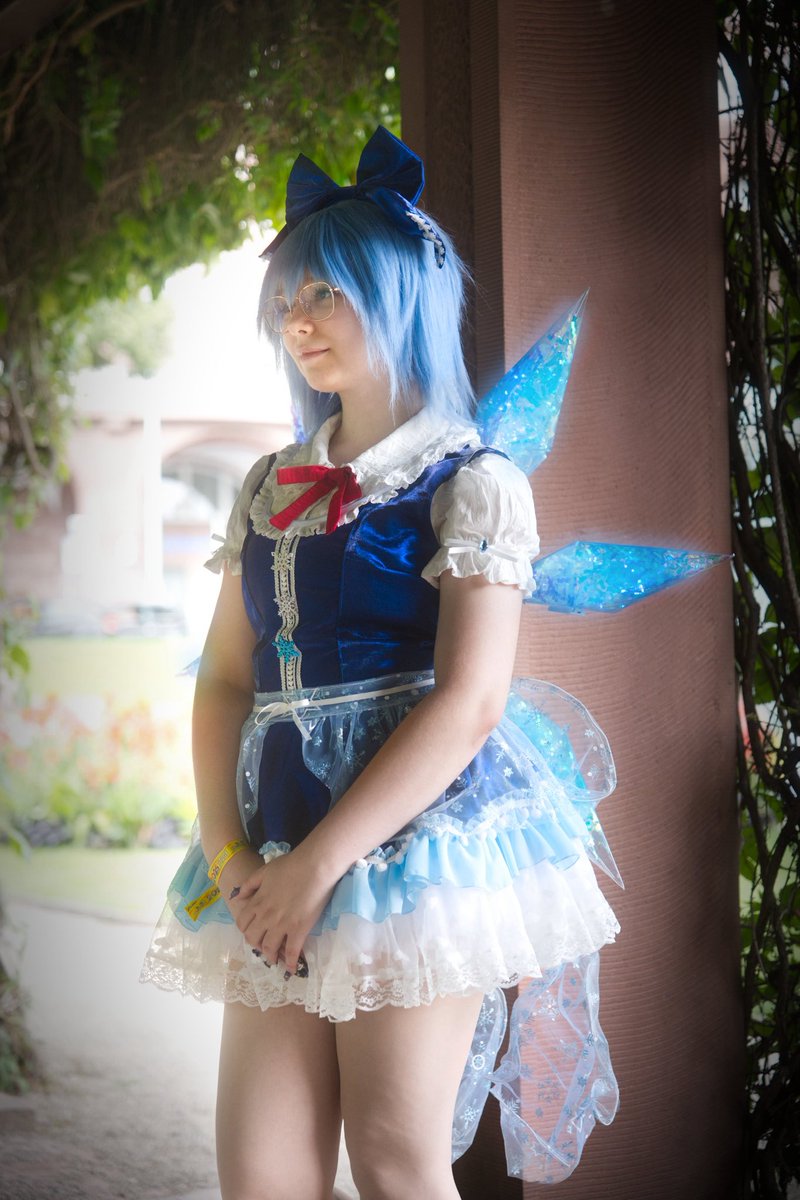 miayucos's tweet photo. “I‘m the strongest!” - Cirno ❄️

𐙚⊹₊⋆☆⋆｡𖦹°‧★

HAPPY CIRNO DAAYY!!! ⑨❄️
Posting my Cirno cosplay to celebrate ⑨/⑨, Cirno Day!🩵 https://t.co/natYFcYOlE