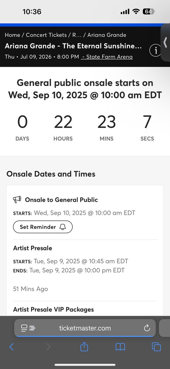 waited in line for 2 hours just to be faced with this 💔 i thought they’d let us know if the tickets sold out 😔