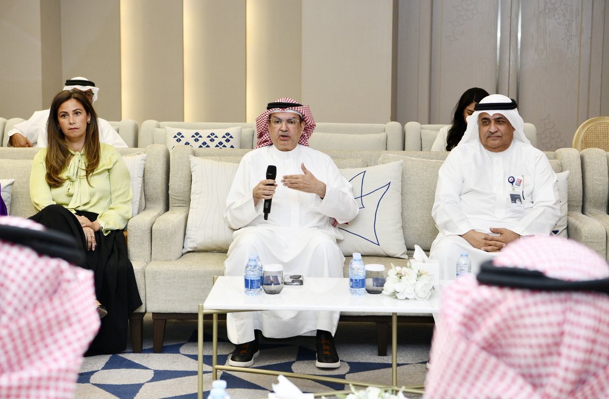 #غرفة_الشرقية tweet media