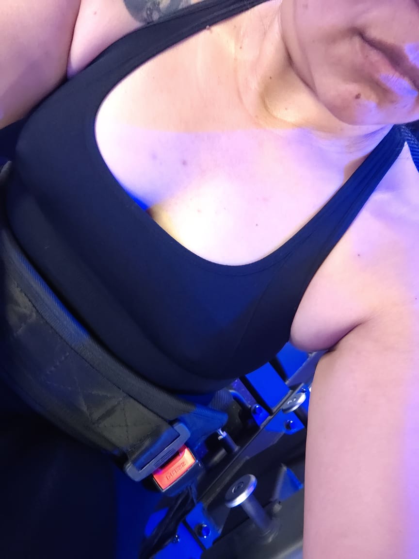 JulietteVrai's tweet image. #Hipthrust toco #entrenar #gluteo 🍑