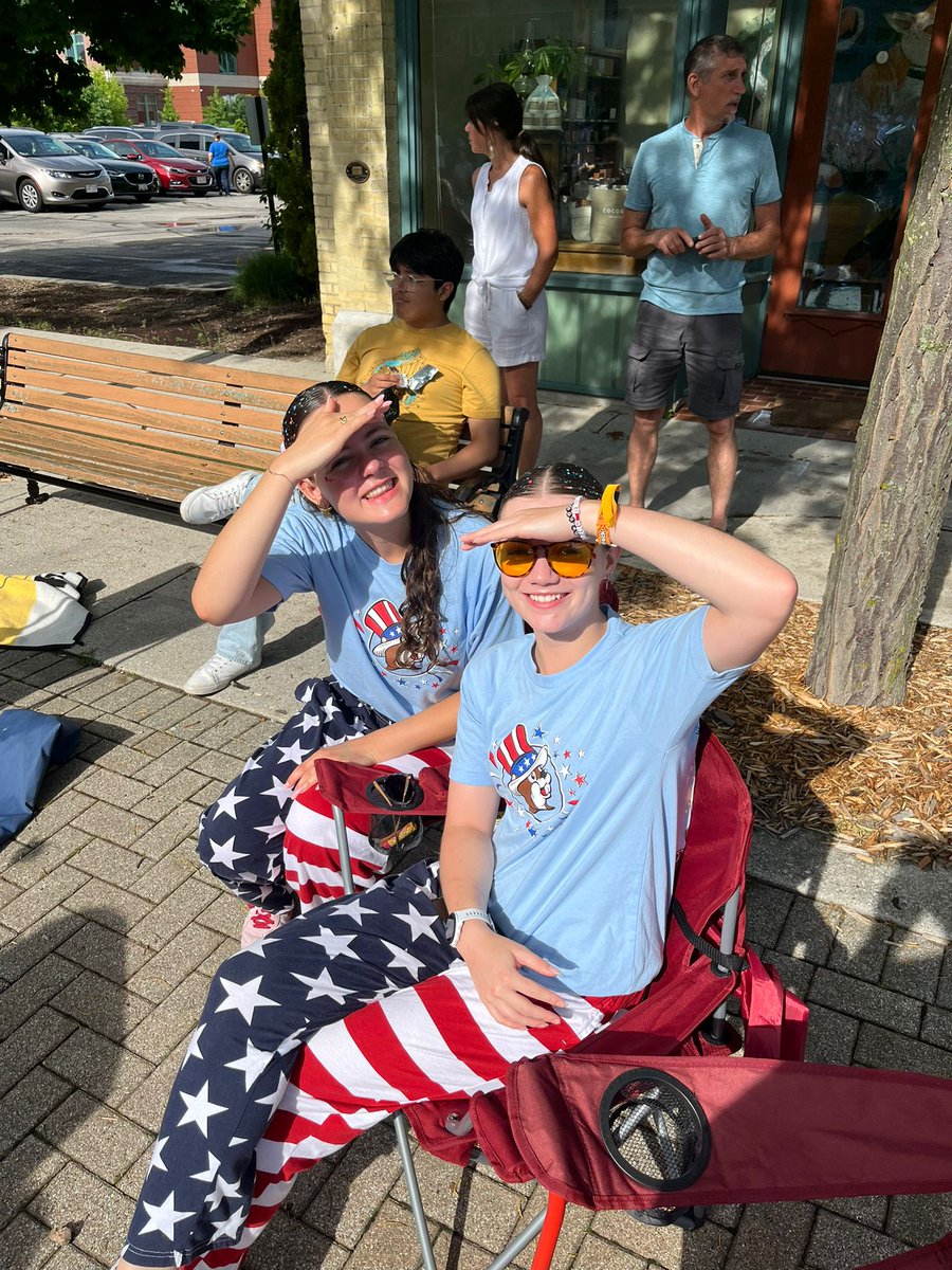 AFSUSA's tweet image. Can a few months be enough to form a lasting bond with an exchange student? In our latest podcast episode, one couple discusses their experience welcoming three students into their home for a single semester each. Listen now at afsusa.org/podcast! 

#AFS #Podcast #HostFamily