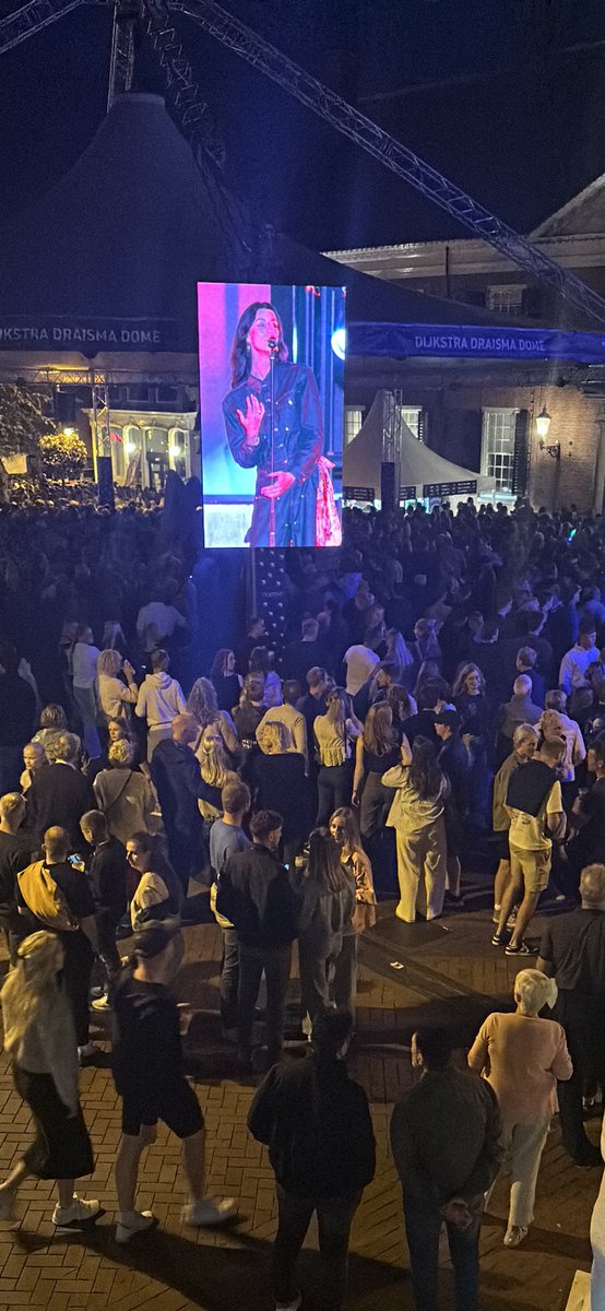 Biense Dijkstra @DijkstraDraisma tweet media