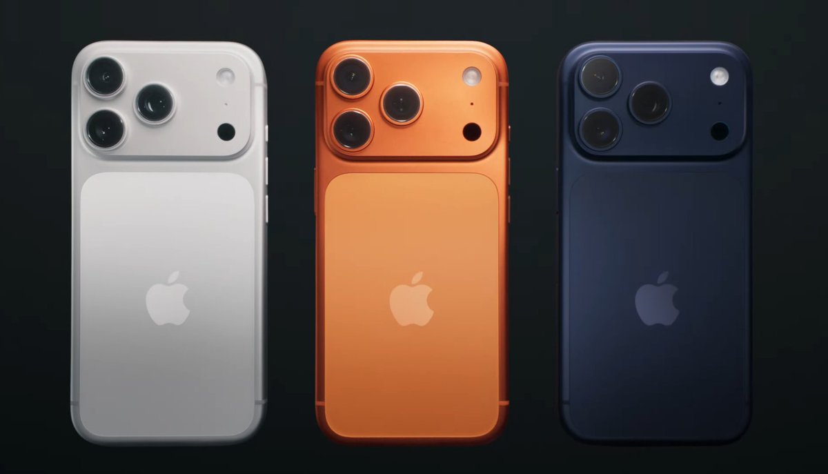 iPhone 17 pro in three colours 👀🌅

What do you think?? #AppleEvent