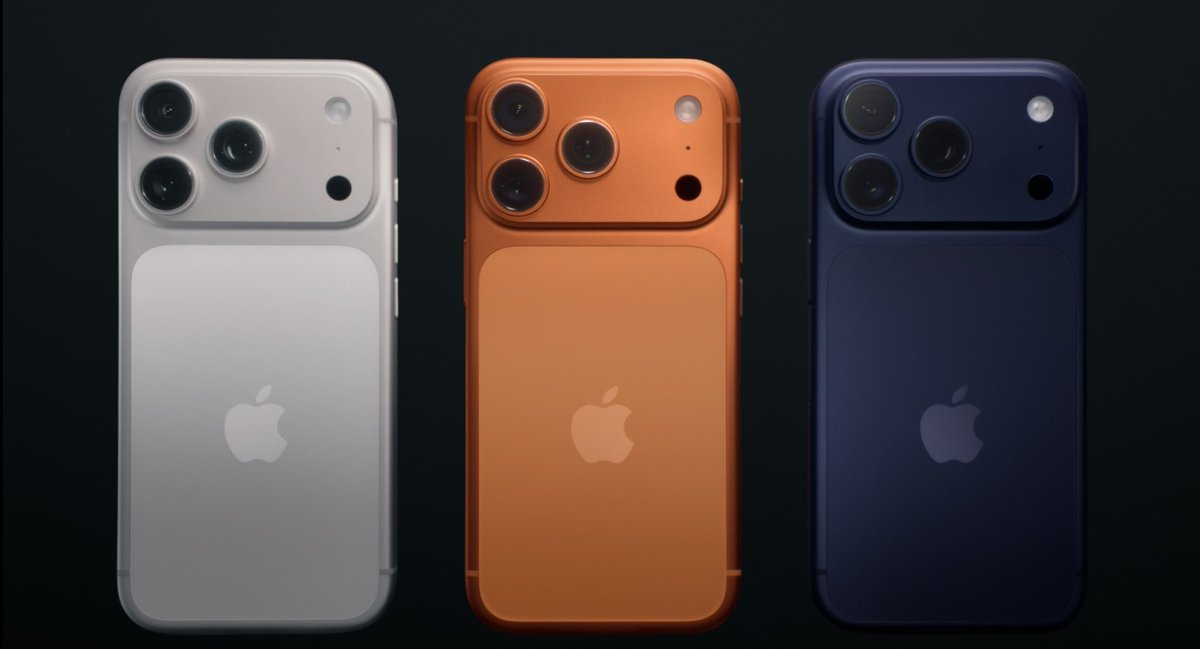 spigen's tweet photo. wait no black?! #AppleEvent https://t.co/cqA7F9rfrX