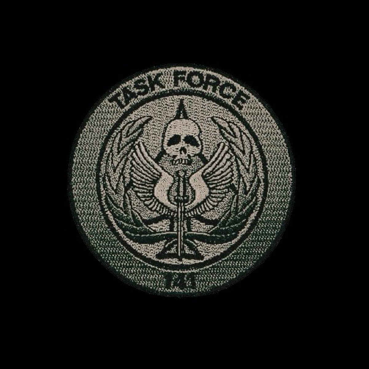 deathsgh0st's tweet image. 𝘚𝘪𝘮𝘰𝘯 "𝗚𝘏𝝤𝗦ꔋ" 𝘙𝘪𝘭𝘦𝘺
of Task Force 141. 

penned by miroh.