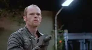 Από προχθές έχω σπασει το κεφάλι μου ποιον μου θυμίζει ο Βελίτσκα. 

#Ευρωμπάσκετ