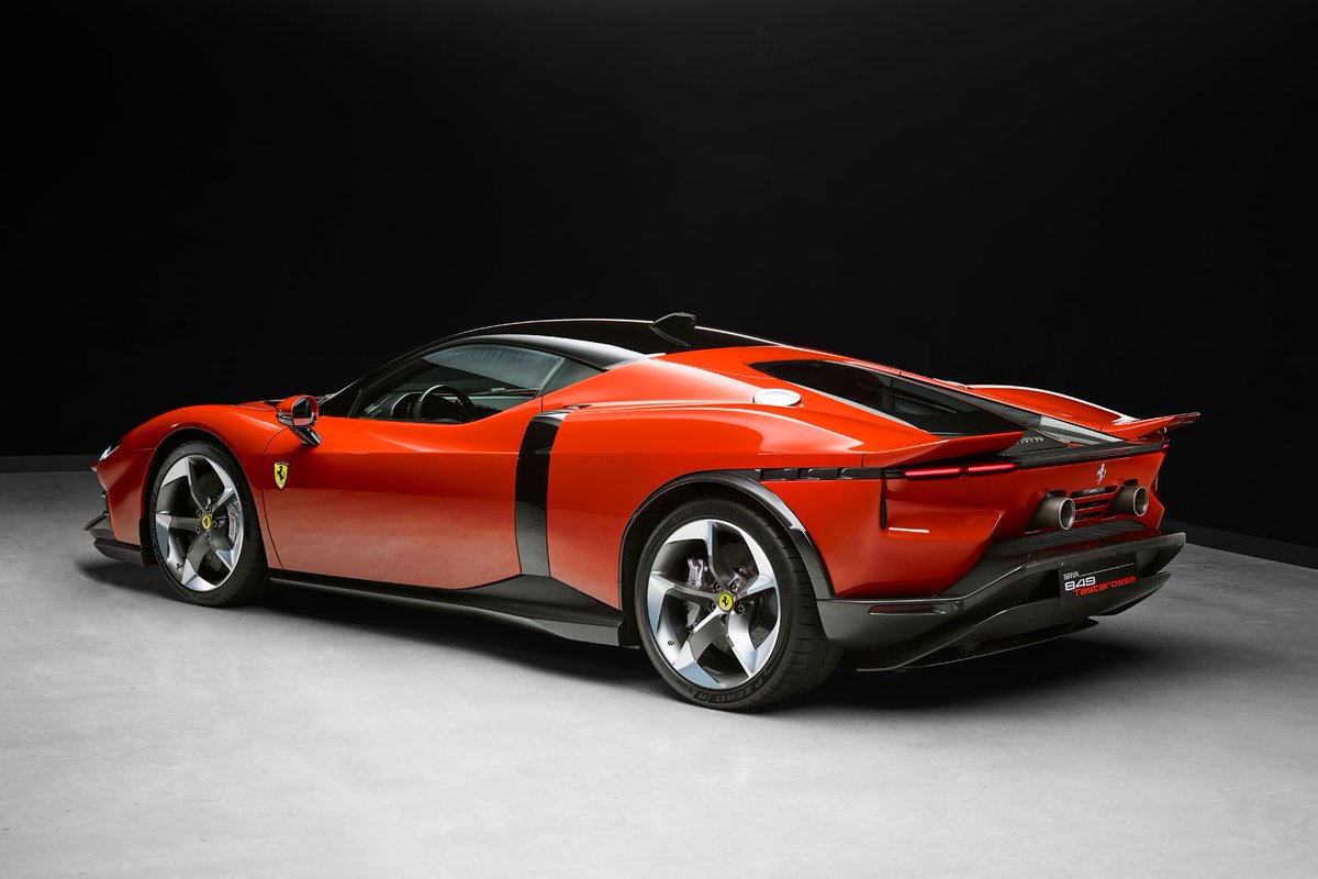 autocar's tweet image. The Ferrari Testarossa is BACK! This 1035bhp replacement for the SF90 Stradale is the Prancing Horse's most powerful production car yet 🔥 buff.ly/tyO7tCr