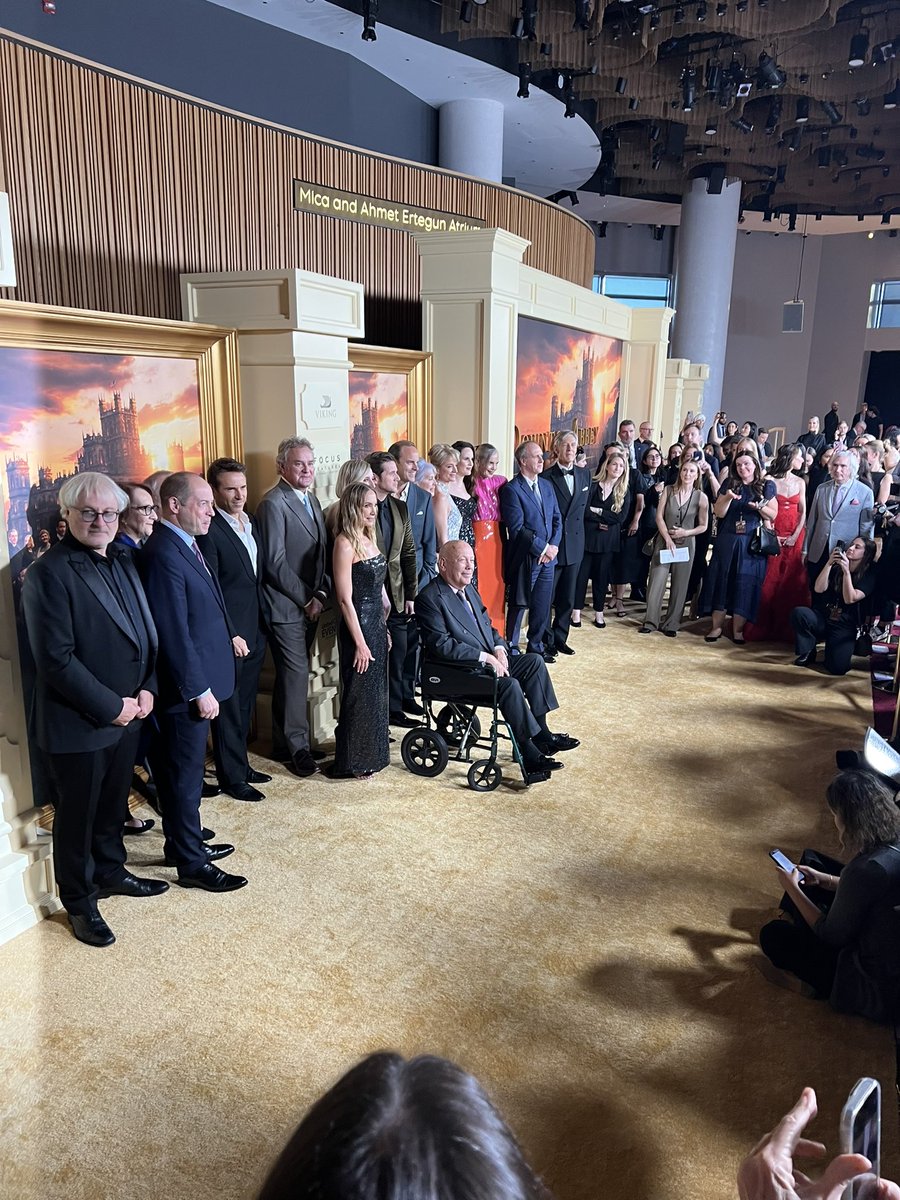 mayemusk's tweet image. With @ToscaMusk at the premiere of Downton Abbey, The Grand Finale. A wonderful movie. We are huge fans of @DowntonAbbey ❤️❤️