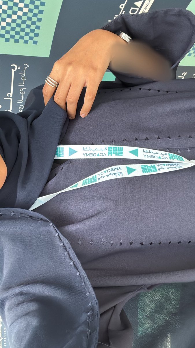 اليوم الثالث من معسكر الذكاء الاصطناعي #أكاديمية_واس ، وما زالت التجربة تُلهم وتضيف لي الكثير ، رحلة غنية بالمعرفة والتطوير وبإذن الله مخرجات ترتقي لطموحي وتفتح آفاق جديدة 💗