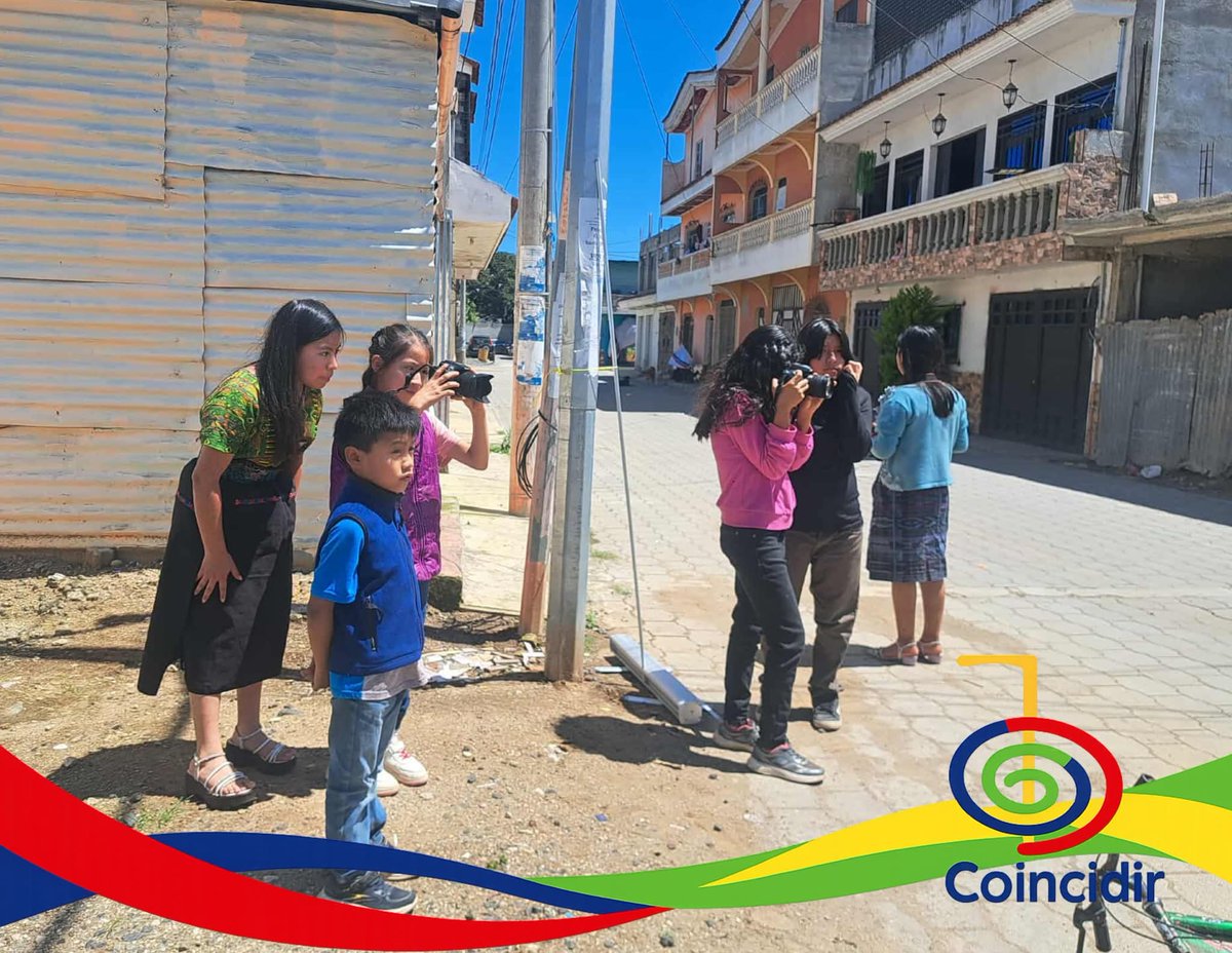 #CreciendoEnPaz ¡Con alegría y entusiasmo!, se brinda el  proceso de formación en fotografía con niñas, niños y adolescentes de las comunidades de Chimaltenango, para que descubran su talento y creatividad.