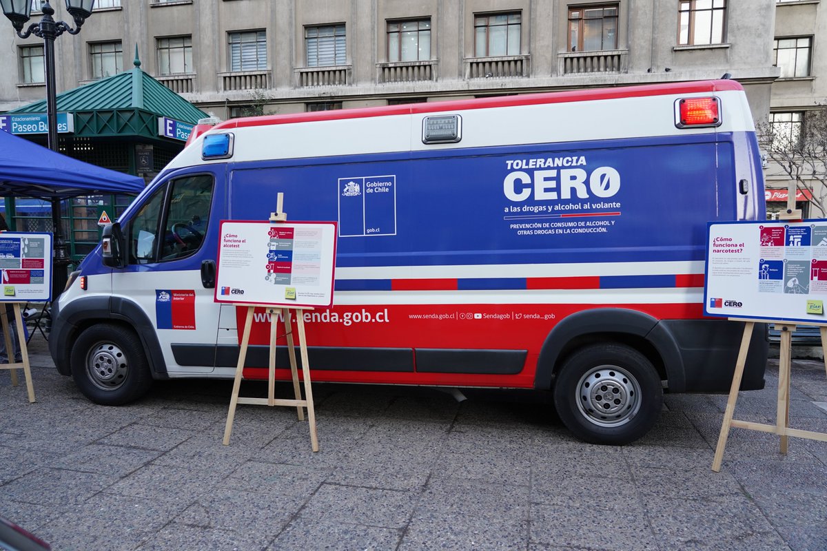 Senda_gob's tweet photo. Este 18 ten presente #ElOtroPlan: desde la fonda preventiva, dimos inicio a nuestra campaña de Fiestas Patrias para celebrar con responsabilidad.

✅ Si manejas, no consumas.
✅ Si alguien bebió, que no conduzca.
✅ Si hay menores, evitemos normalizar el consumo. https://t.co/0S5N3t7gCS
