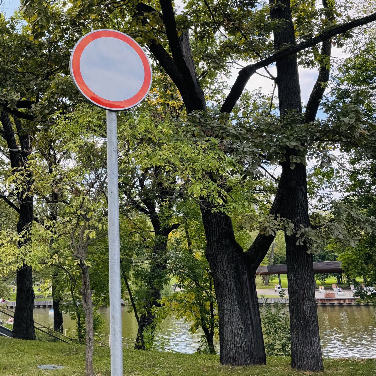 KeriBlog tweet media