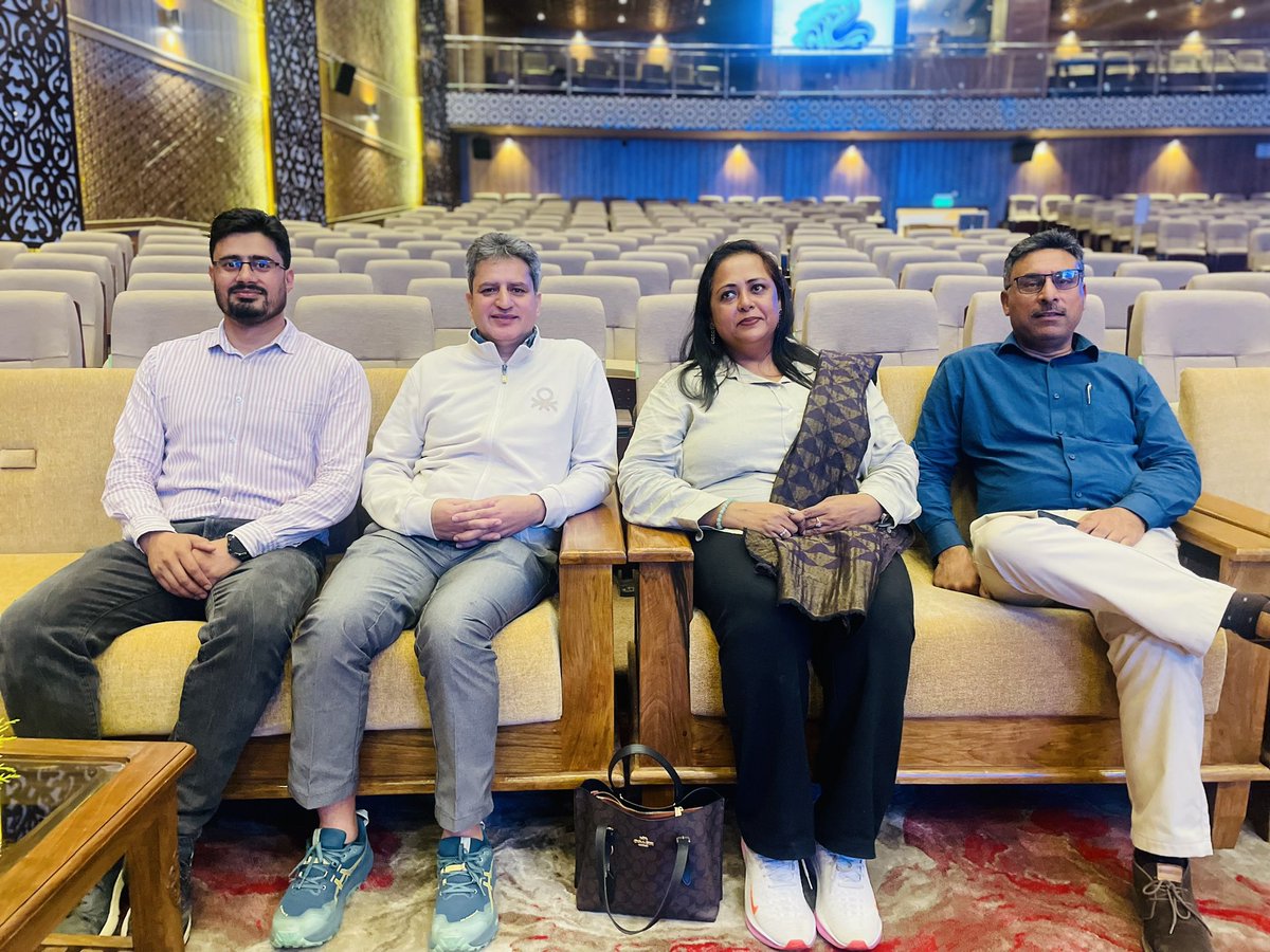 Orus Ilyas tweet media